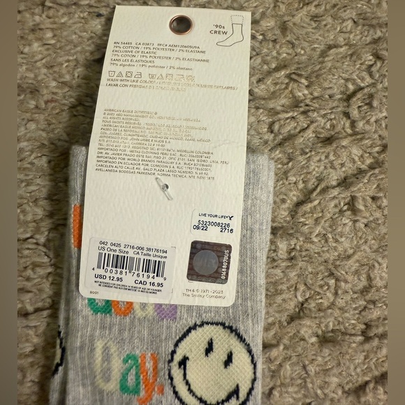 American Eagle AE Have a Good Day & Flower Smiley® Colorful ‘90s Crew Socks Set - Picture 6 of 15